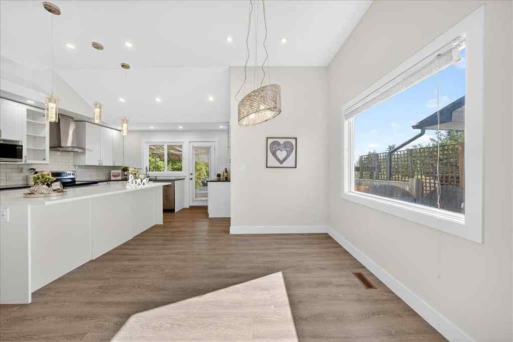 MLS® A2257321 - 4828 Nelson Road NW in North Haven Calgary, Residential