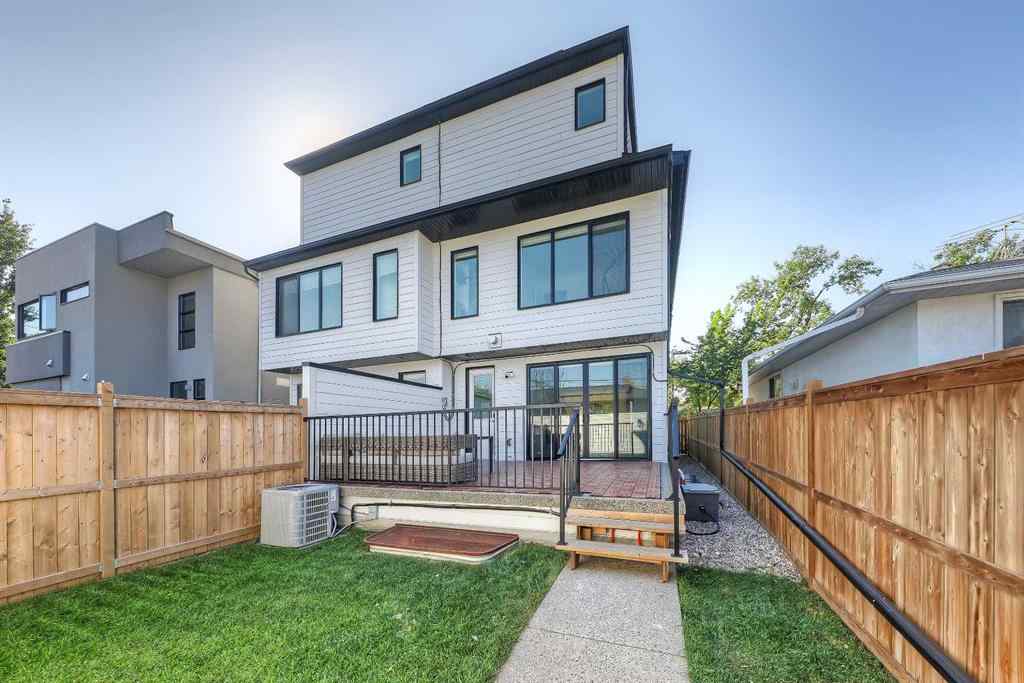 MLS® A2257322 - 104B 11 Street NE in Bridgeland/Riverside Calgary, Residential