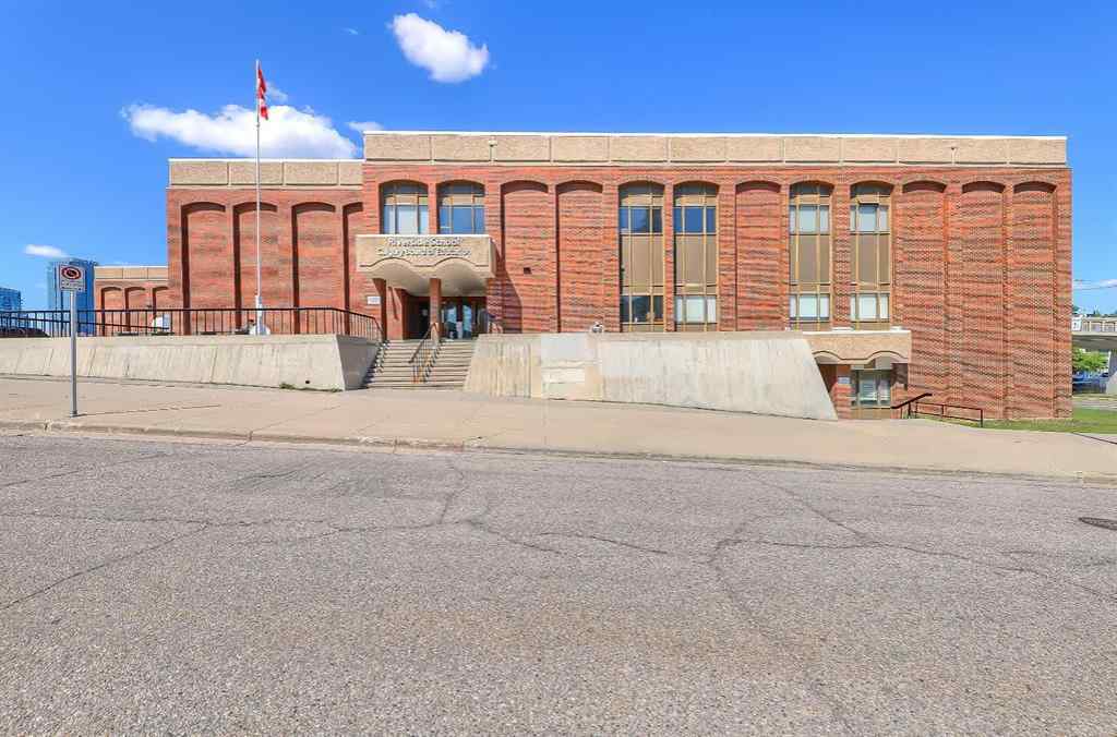 MLS® A2257322 - 104B 11 Street NE in Bridgeland/Riverside Calgary, Residential