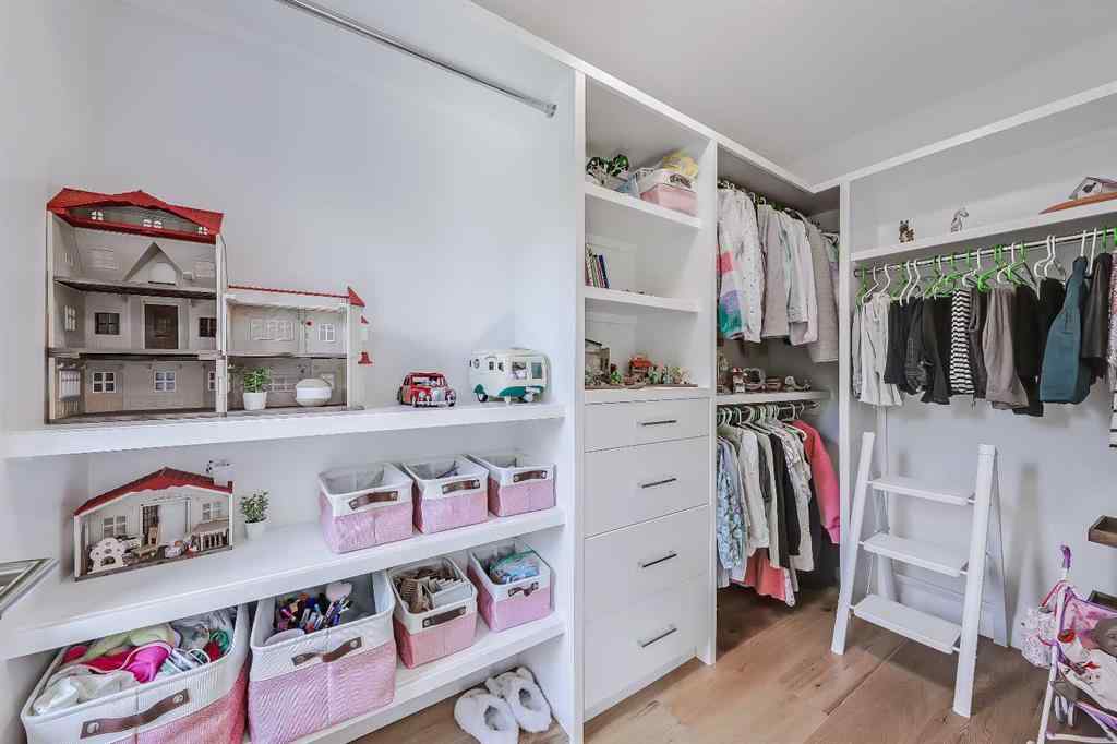 MLS® A2257322 - 104B 11 Street NE in Bridgeland/Riverside Calgary, Residential