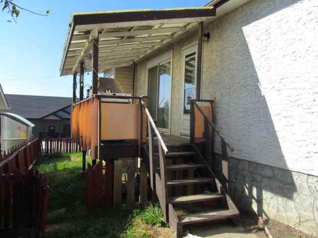 MLS® A2257324 - 5037 52 Street  in Rocky Mtn House Rocky Mountain House, Residential