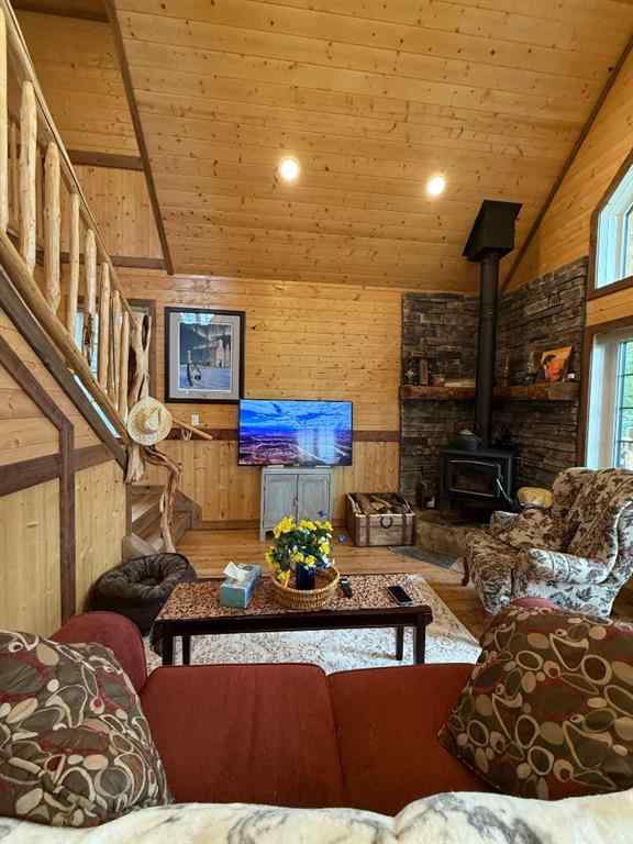 MLS® A2257325 - #7 Lakeview Drive   in NONE Joussard, Residential