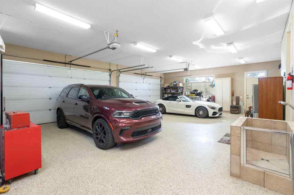 MLS® A2257326 - 32045 Willow Way  in Bearspaw_Calg Rural Rocky View County, Residential