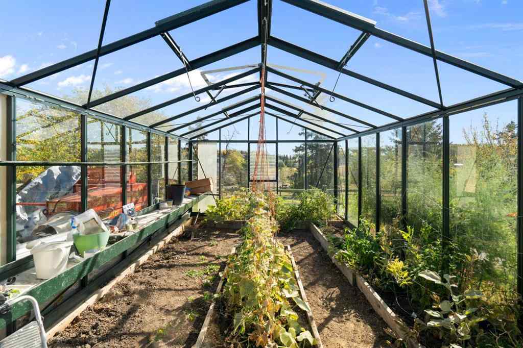 MLS® A2257326 - 32045 Willow Way  in Bearspaw_Calg Rural Rocky View County, Residential