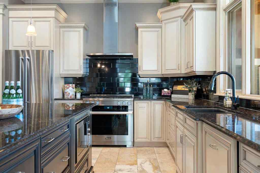 MLS® A2257326 - 32045 Willow Way  in Bearspaw_Calg Rural Rocky View County, Residential