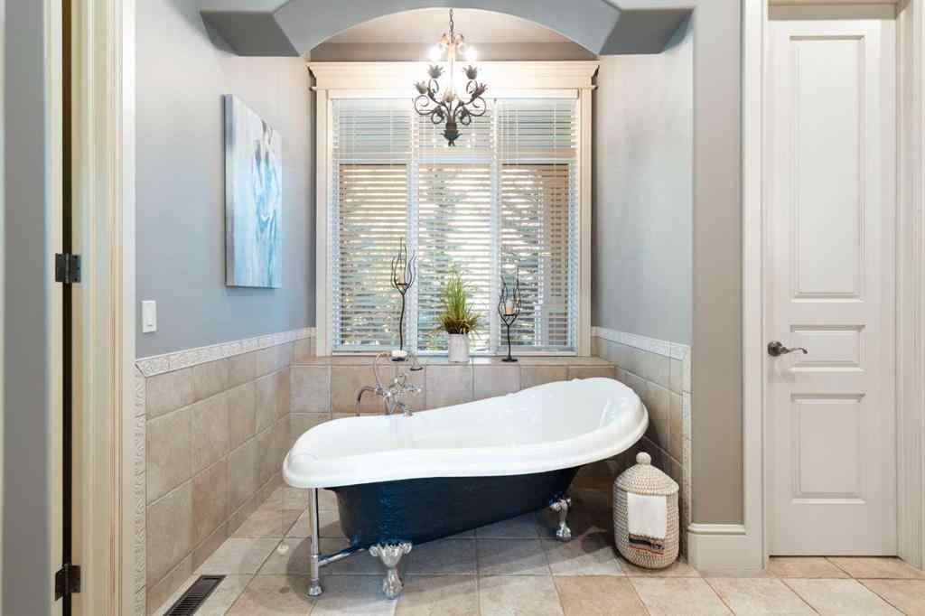 MLS® A2257326 - 32045 Willow Way  in Bearspaw_Calg Rural Rocky View County, Residential