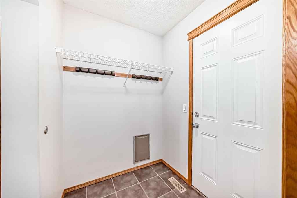 MLS® A2257329 - 398 Chaparral Ridge Circle SE in Chaparral Calgary, Residential