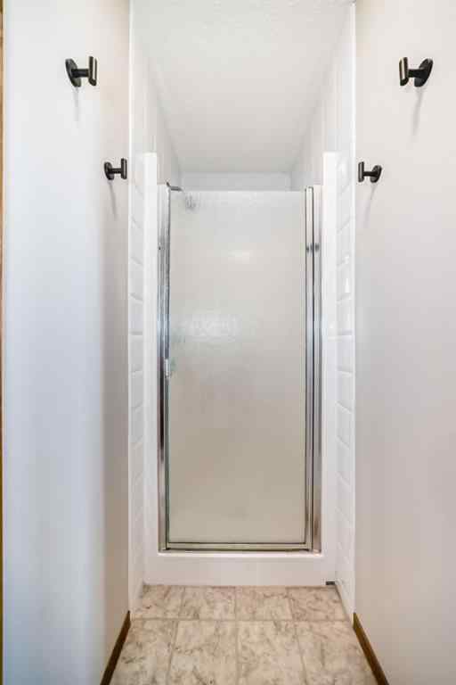 MLS® A2257329 - 398 Chaparral Ridge Circle SE in Chaparral Calgary, Residential