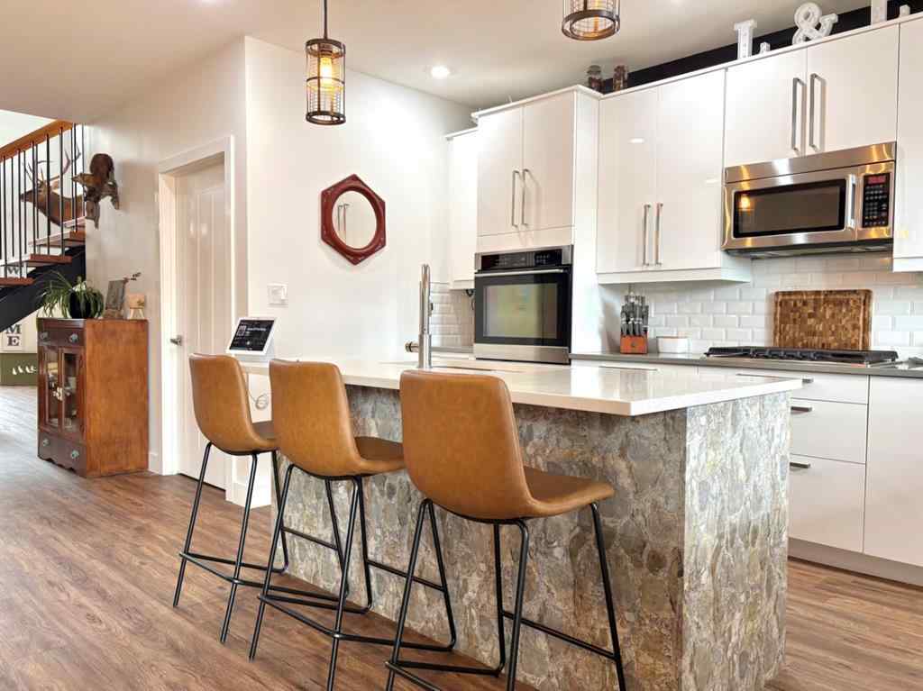 MLS® A2257331 - 6803 58 Street  in Rocky Mtn House Rocky Mountain House, Residential
