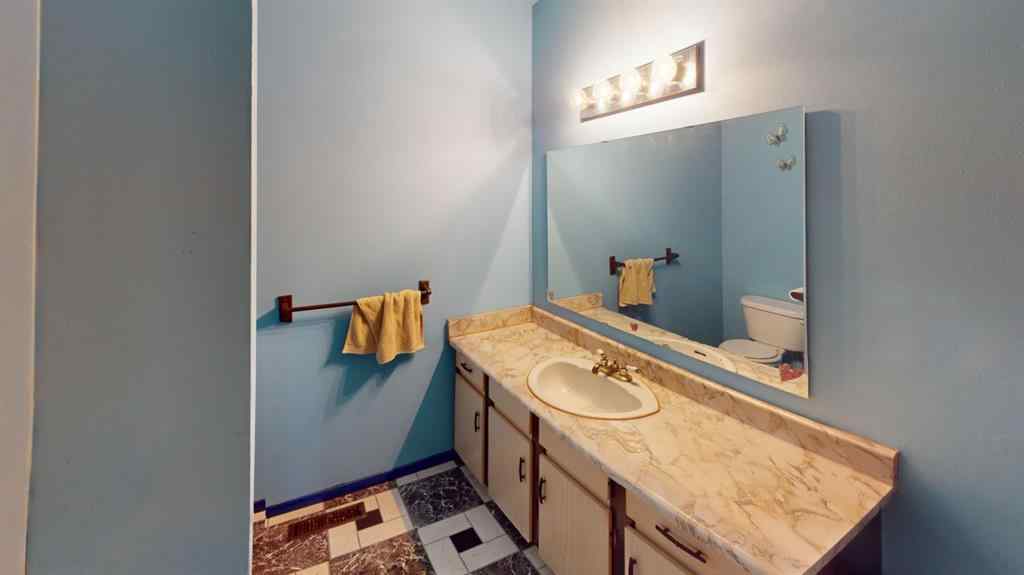 MLS® A2257335 - 307 8 Avenue  in NONE Bassano, Residential