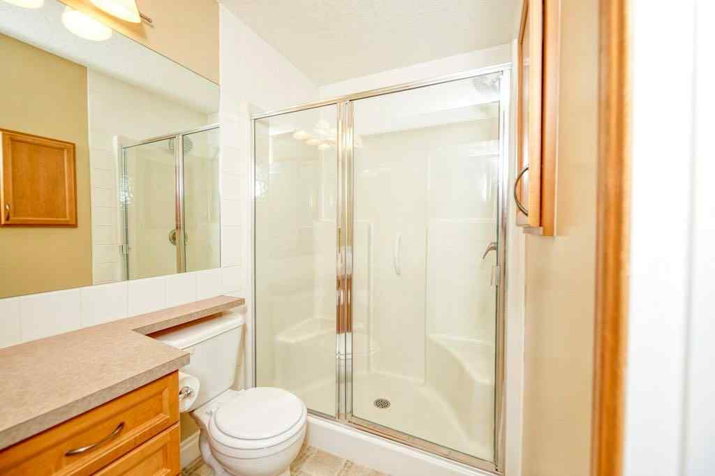 MLS® A2257338 - 24 Cougar Ridge Mews SW in Cougar Ridge Calgary, Residential