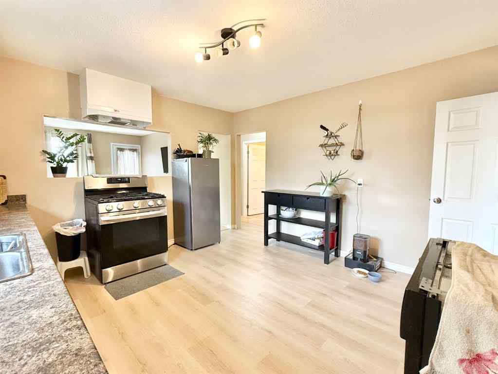 MLS® A2257339 - 66 2 Avenue E in NONE Tilley, Residential