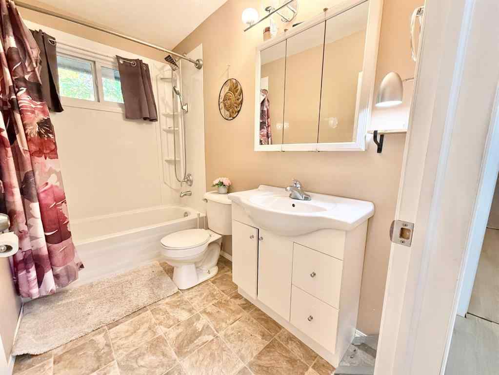 MLS® A2257339 - 66 2 Avenue E in NONE Tilley, Residential