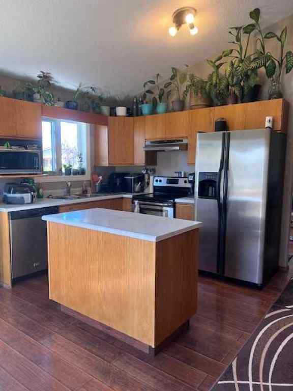 MLS® A2257340 - 98 Westview Crescent  in Harvest Meadows Blackfalds, Residential