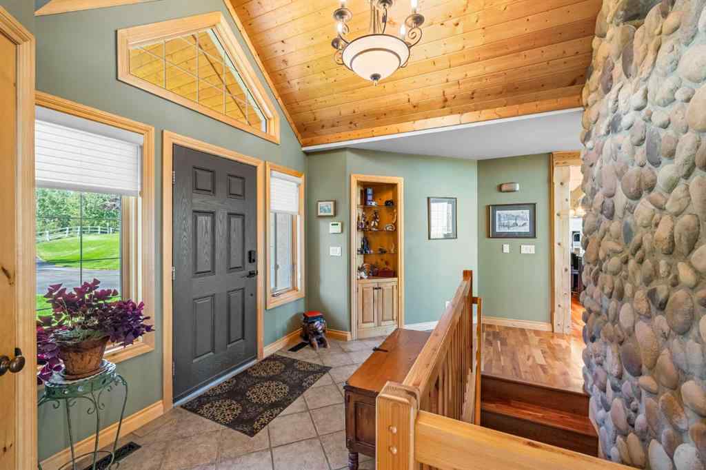 MLS® A2257346 - 98 equestrian Drive  in Bearspaw_Calg Rural Rocky View County, Residential