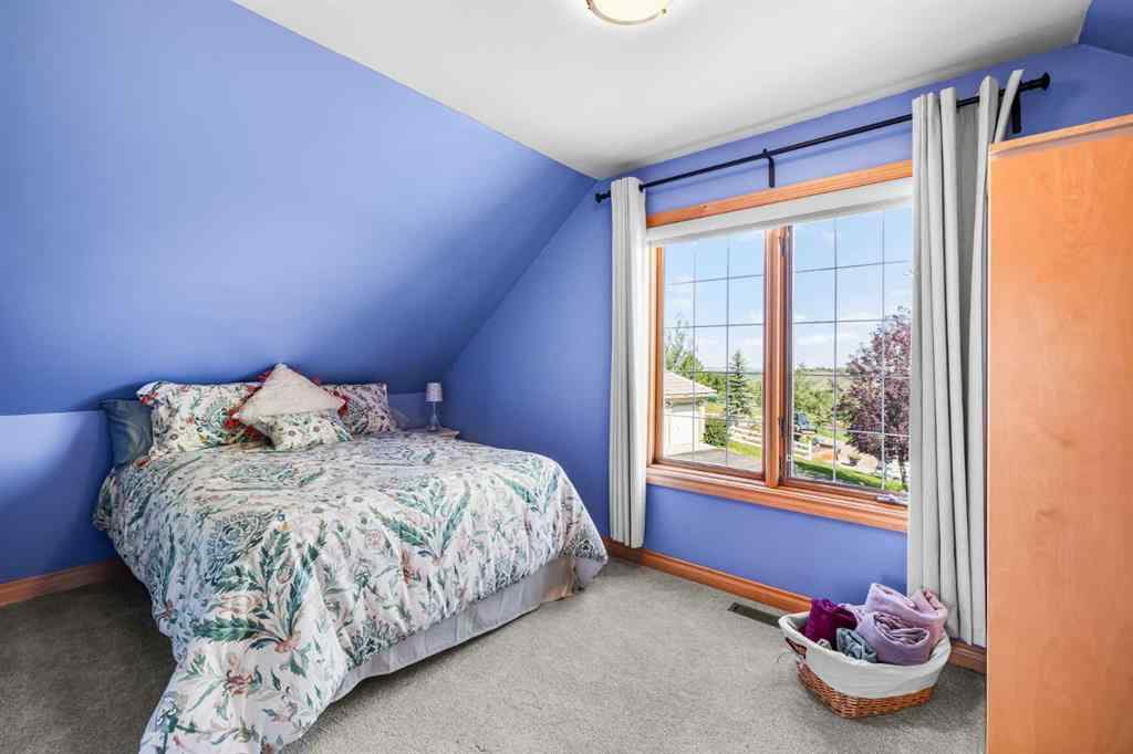 MLS® A2257346 - 98 equestrian Drive  in Bearspaw_Calg Rural Rocky View County, Residential