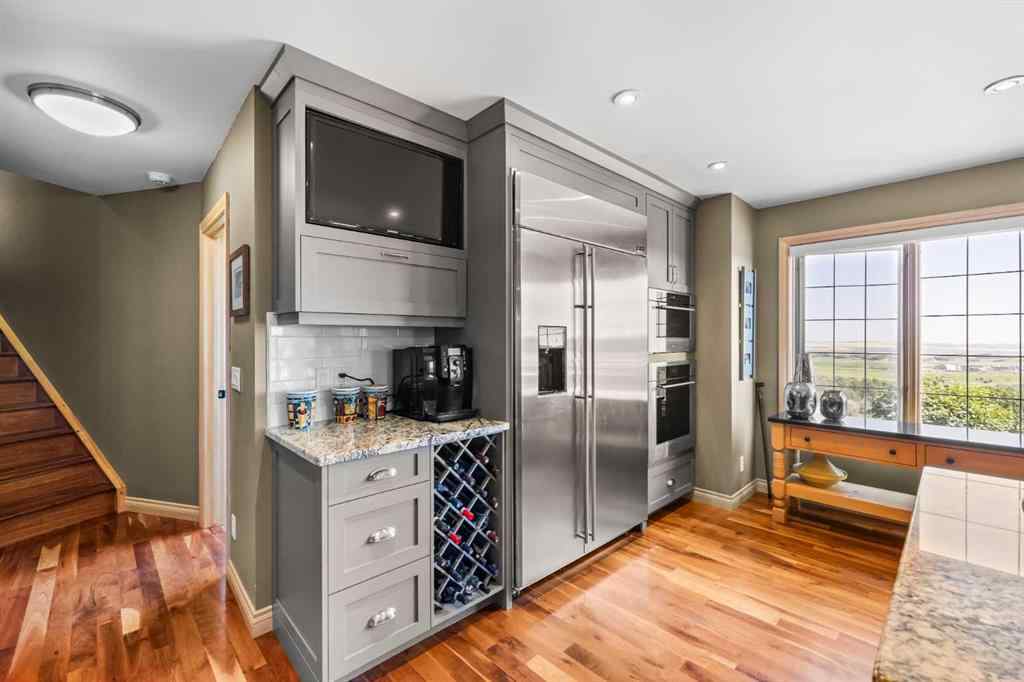 MLS® A2257346 - 98 equestrian Drive  in Bearspaw_Calg Rural Rocky View County, Residential