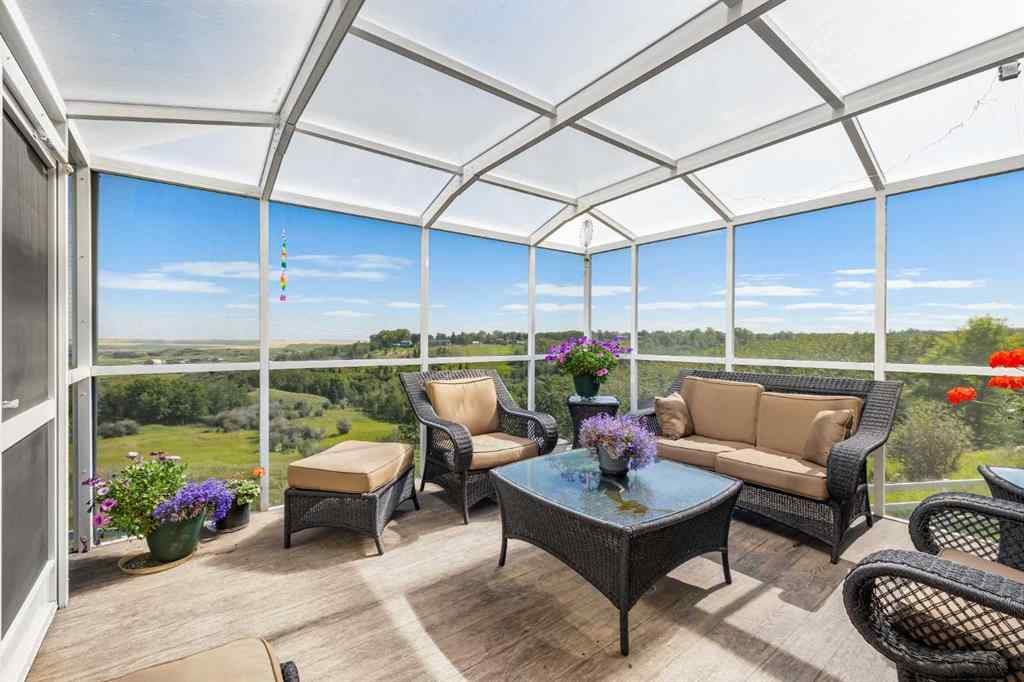 MLS® A2257346 - 98 equestrian Drive  in Bearspaw_Calg Rural Rocky View County, Residential