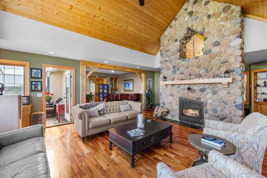 MLS® A2257346 - 98 equestrian Drive  in Bearspaw_Calg Rural Rocky View County, Residential