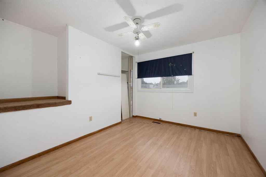 MLS® A2257356 - 206 Leigh Crescent  in Dickinsfield Fort McMurray, Residential