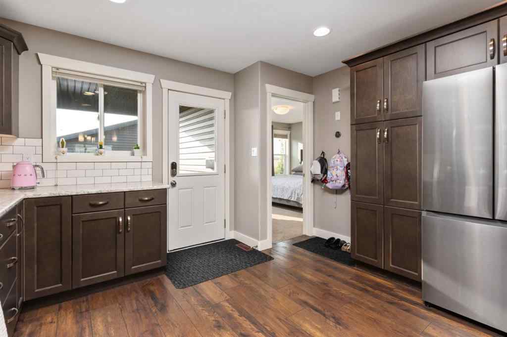 MLS® A2257357 - 4432 75 Street  in West Park Camrose, Residential