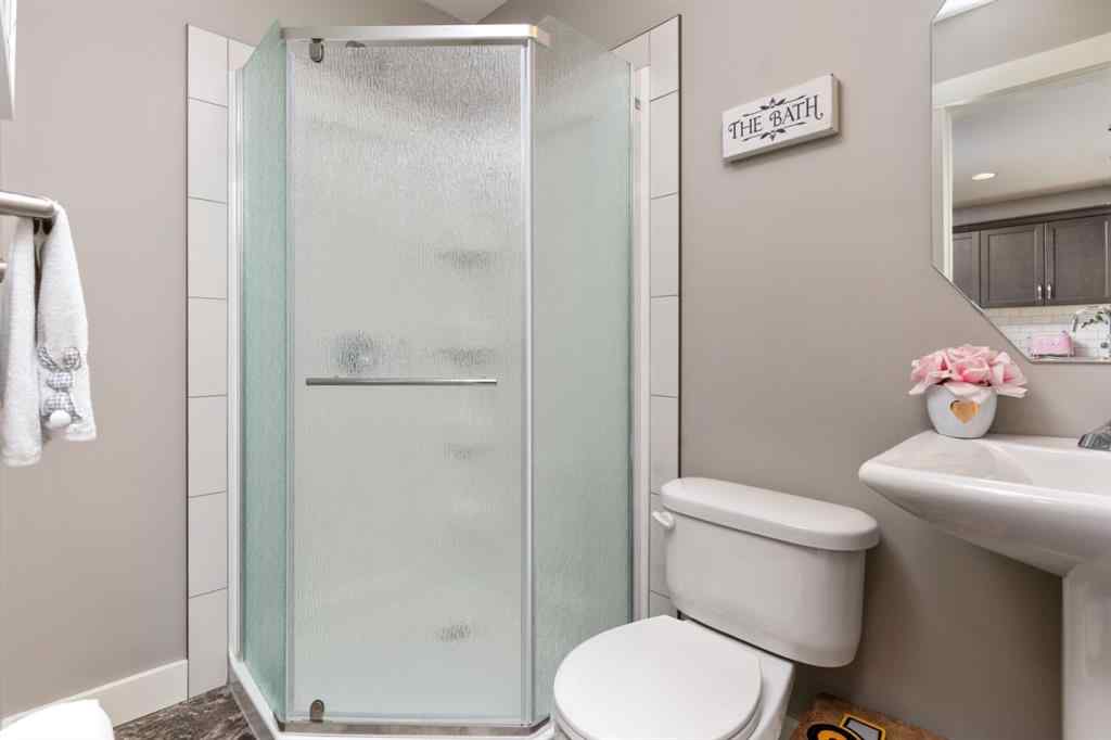 MLS® A2257357 - 4432 75 Street  in West Park Camrose, Residential