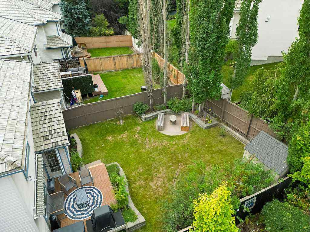 MLS® A2257360 - 208 Mt Brewster Circle SE in McKenzie Lake Calgary, Residential