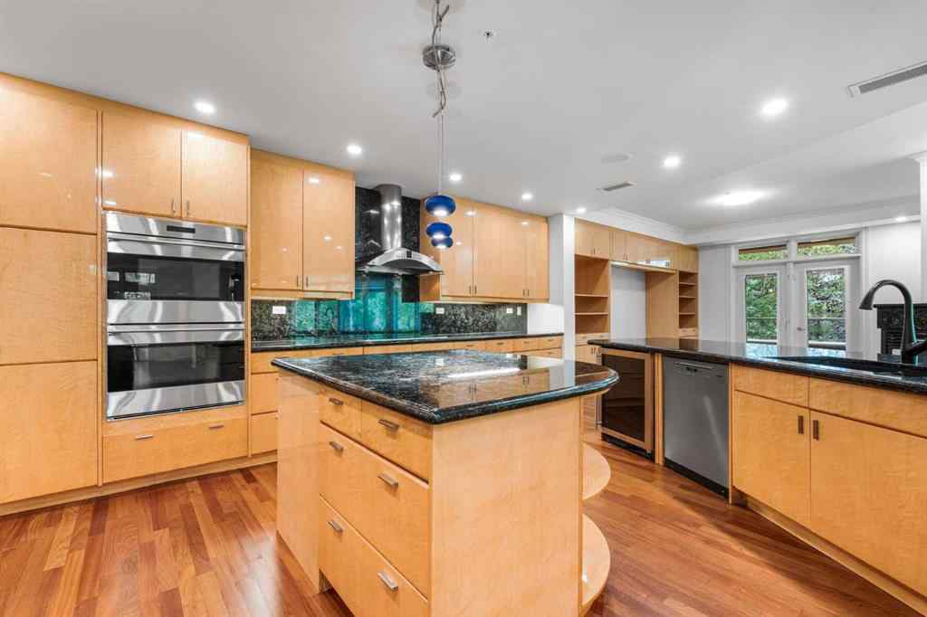 MLS® A2257369 - Unit #202 680 Princeton Way SW in Eau Claire Calgary, Residential