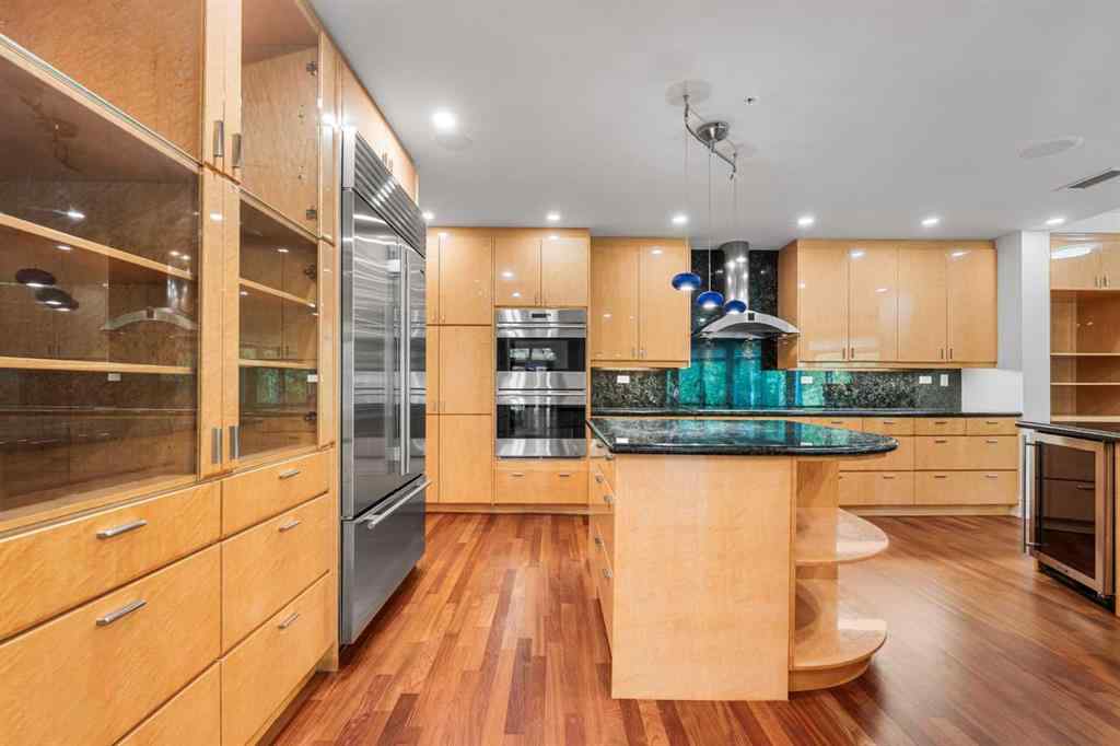 MLS® A2257369 - Unit #202 680 Princeton Way SW in Eau Claire Calgary, Residential