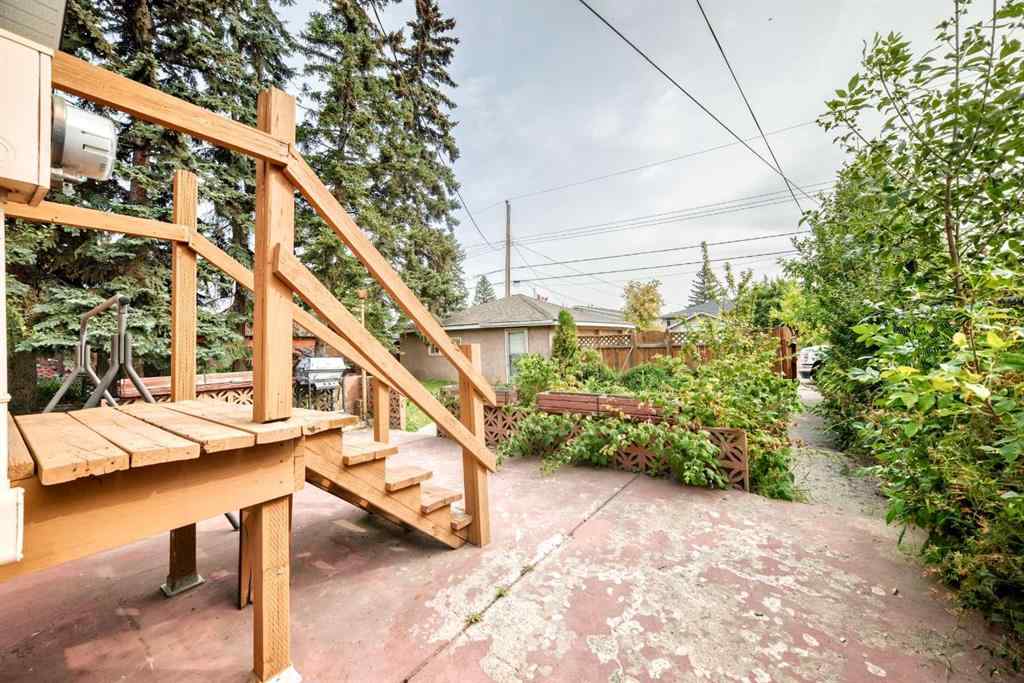 MLS® A2257370 - 916 38 Street SE in Forest Lawn Calgary, Residential