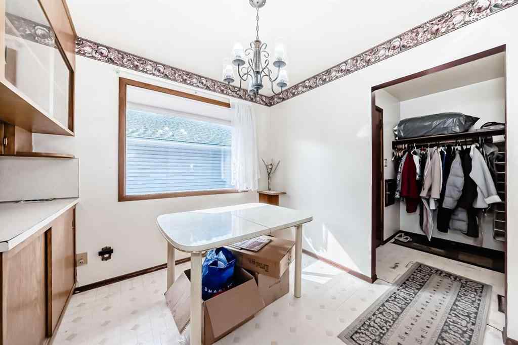 MLS® A2257370 - 916 38 Street SE in Forest Lawn Calgary, Residential