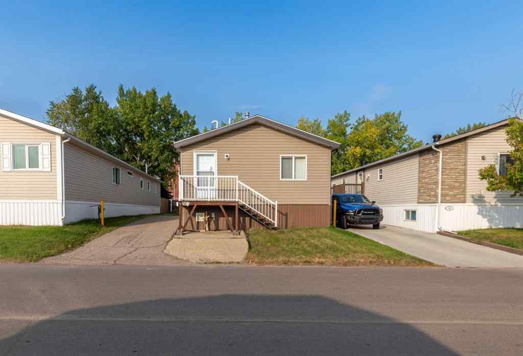 MLS® A2257379 - 392 Gregoire Crescent  in Gregoire Park Fort McMurray, Residential