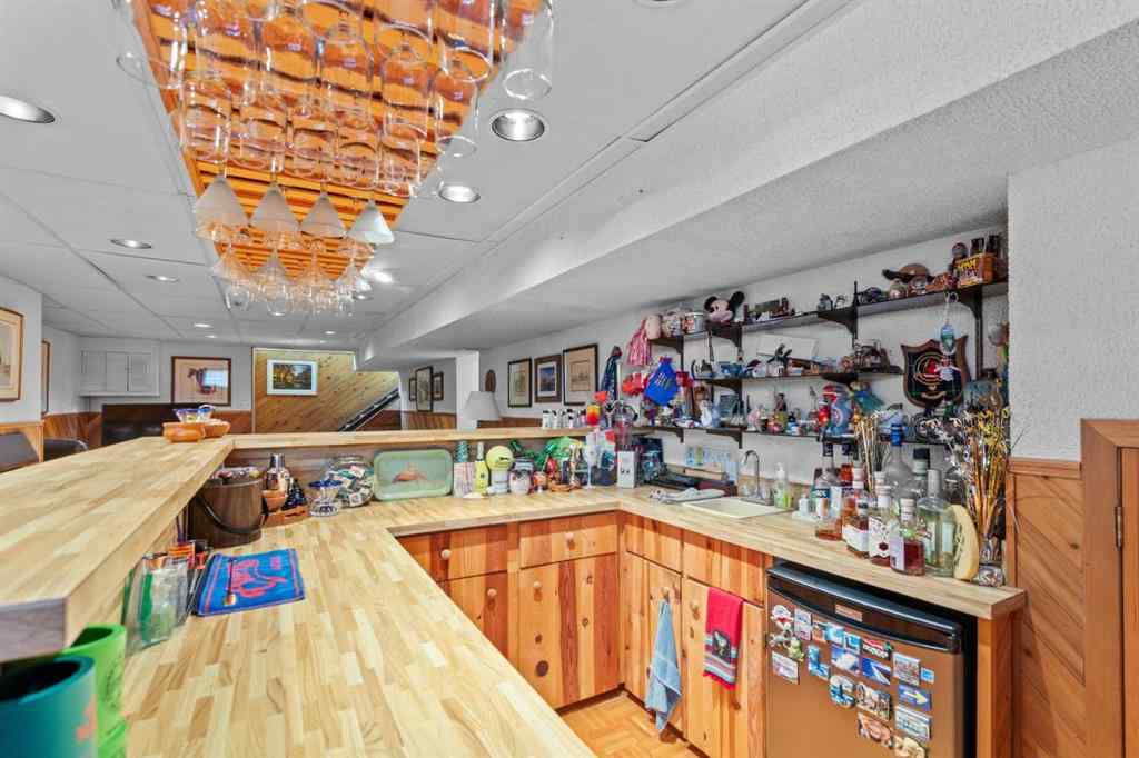 MLS® A2257380 - 2224 24 Avenue NW in Banff Trail Calgary, Residential