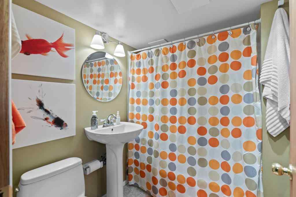 MLS® A2257380 - 2224 24 Avenue NW in Banff Trail Calgary, Residential