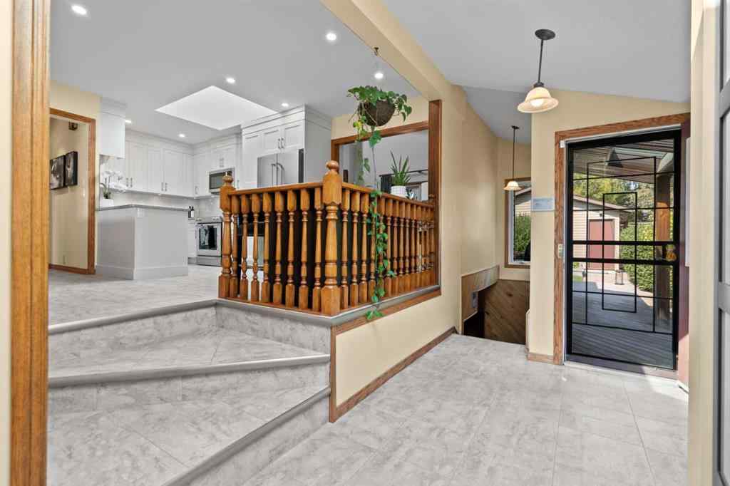 MLS® A2257380 - 2224 24 Avenue NW in Banff Trail Calgary, Residential