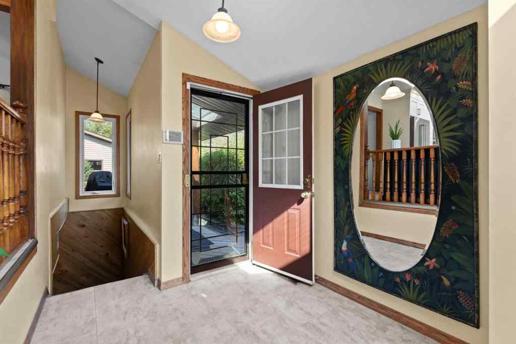 MLS® A2257380 - 2224 24 Avenue NW in Banff Trail Calgary, Residential
