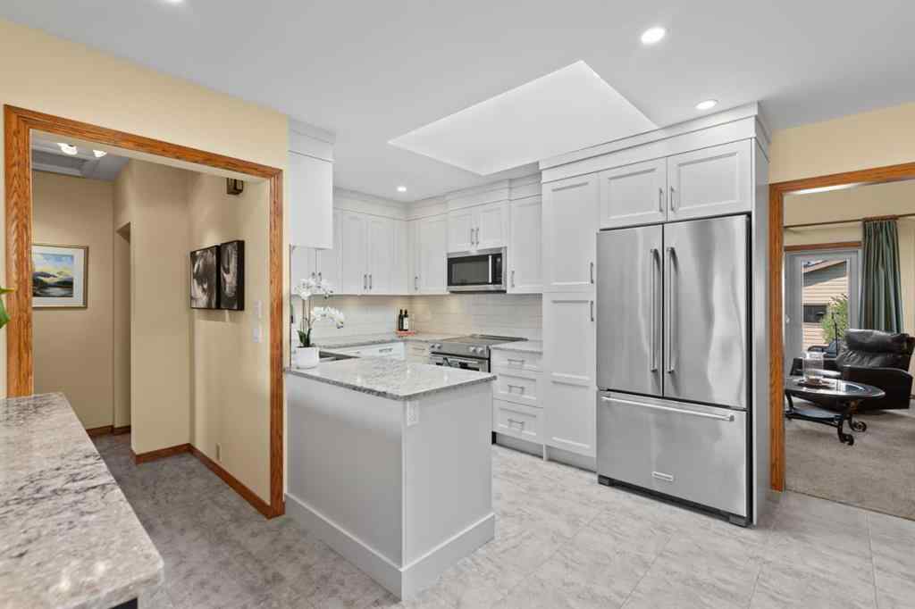 MLS® A2257380 - 2224 24 Avenue NW in Banff Trail Calgary, Residential