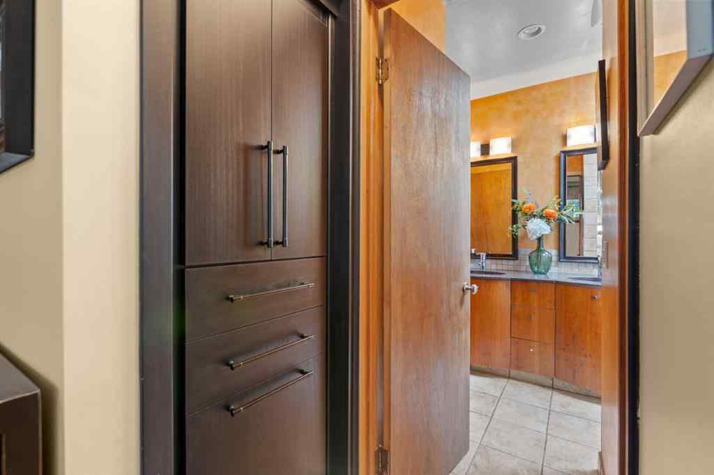 MLS® A2257380 - 2224 24 Avenue NW in Banff Trail Calgary, Residential