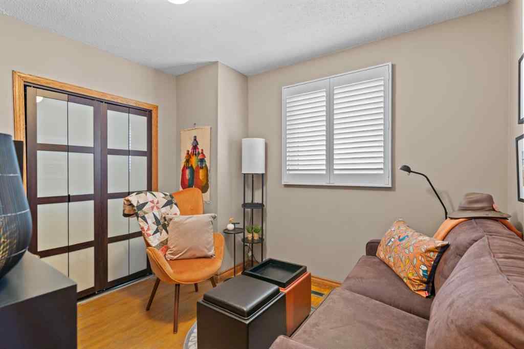 MLS® A2257380 - 2224 24 Avenue NW in Banff Trail Calgary, Residential