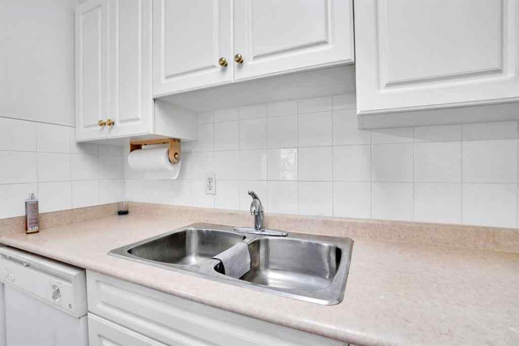 MLS® A2257384 - Unit #3102 6818 Pinecliff Grove NE in Pineridge Calgary, Residential
