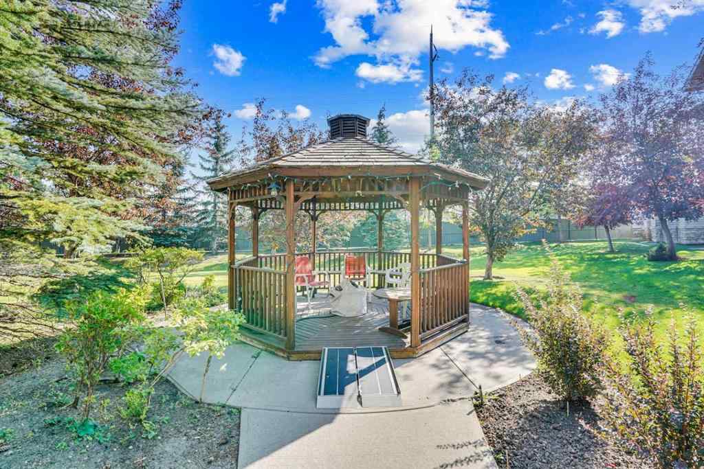 MLS® A2257384 - Unit #3102 6818 Pinecliff Grove NE in Pineridge Calgary, Residential