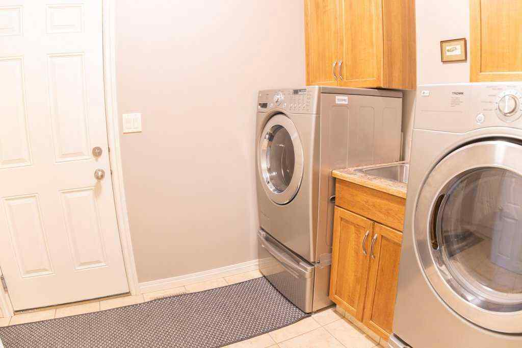MLS® A2257387 - 10 Argent Close  in Anders South Red Deer, Residential