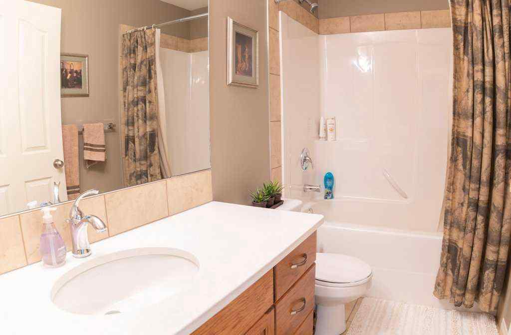 MLS® A2257387 - 10 Argent Close  in Anders South Red Deer, Residential