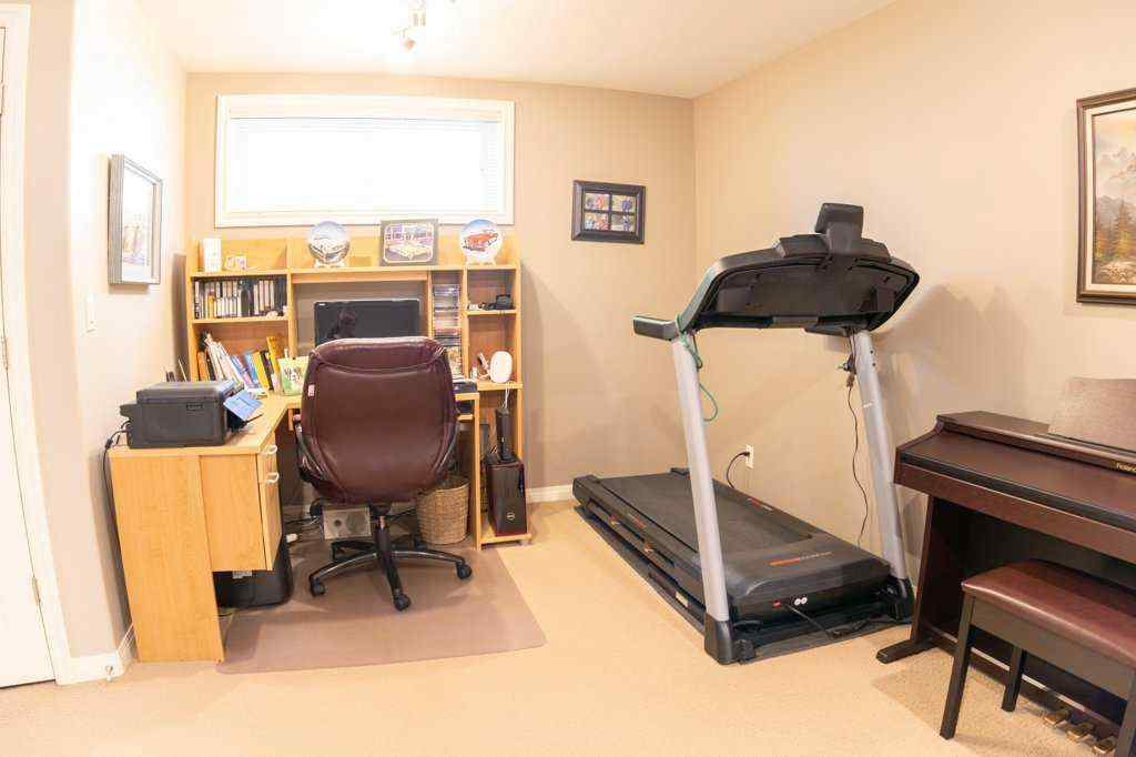 MLS® A2257387 - 10 Argent Close  in Anders South Red Deer, Residential
