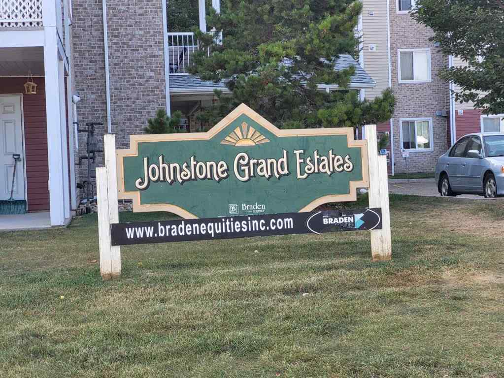 MLS® A2257388 - Unit #586 100 Jordan Parkway  in Johnstone Crossing Red Deer, Residential