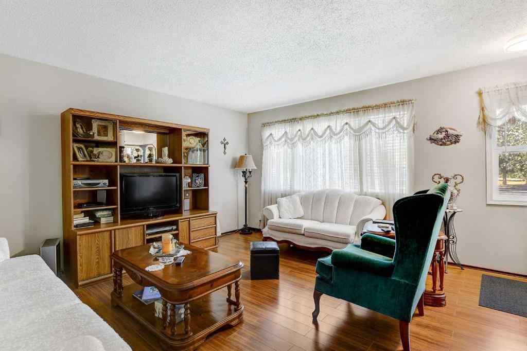MLS® A2257390 - 9317 111 Avenue  in Mountview Grande Prairie, Residential