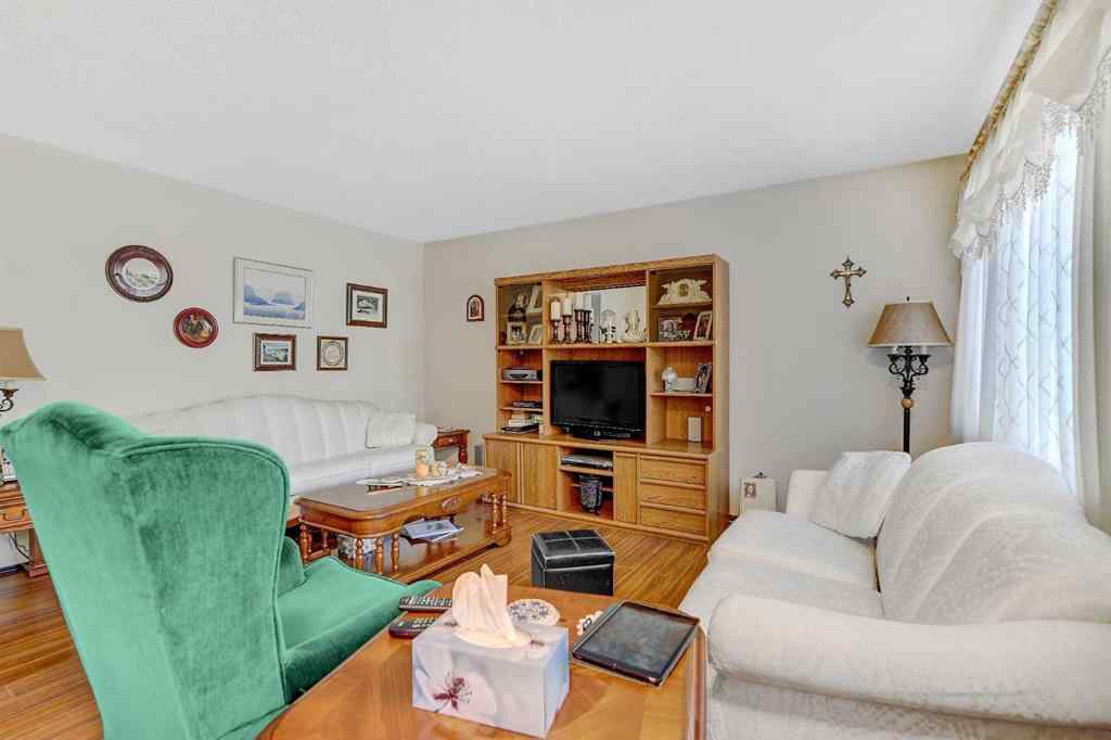 MLS® A2257390 - 9317 111 Avenue  in Mountview Grande Prairie, Residential