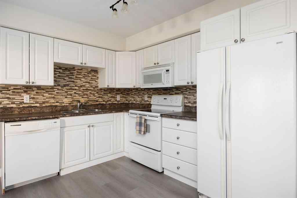 MLS® A2257391 - Unit #101 248B Grosbeak Way  in Eagle Ridge Fort McMurray, Residential