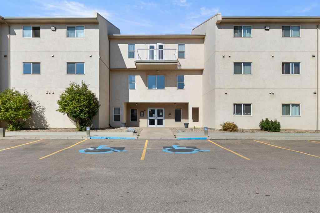 MLS® A2257392 - Unit #207B 6608 42 Street  in Parkview Estates Lloydminster, Residential