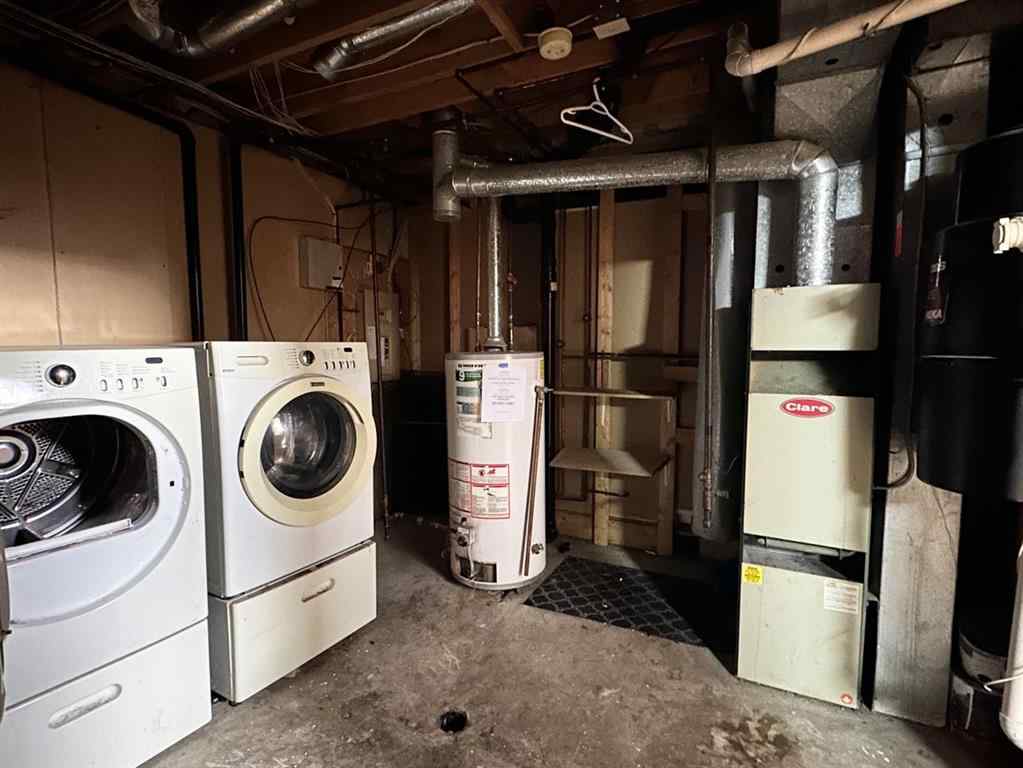 MLS® A2257397 - 37 Atkinson Crescent  in NONE Whitecourt, Residential